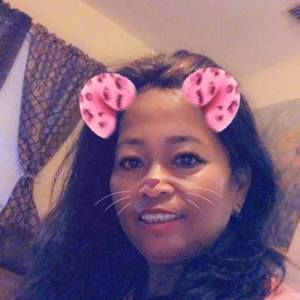 Meet your Posher, Flordeliz